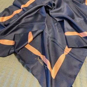 Ladies vintage scarf